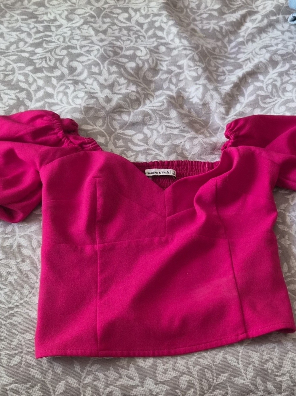 Bright Pink Puff Sleeve Crop Top